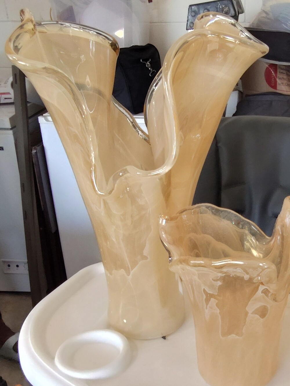 Elegant Cream Art Glass Vase - Home Accents
